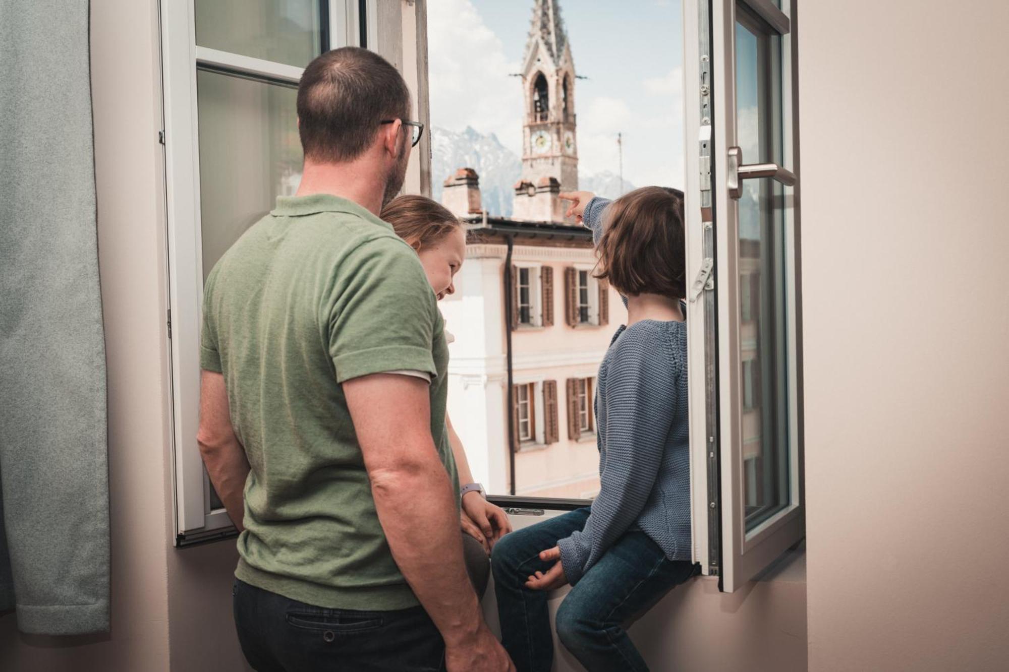 Ferienwohnung Chasa Fent, Sent Scuol im Engadin Exterior foto